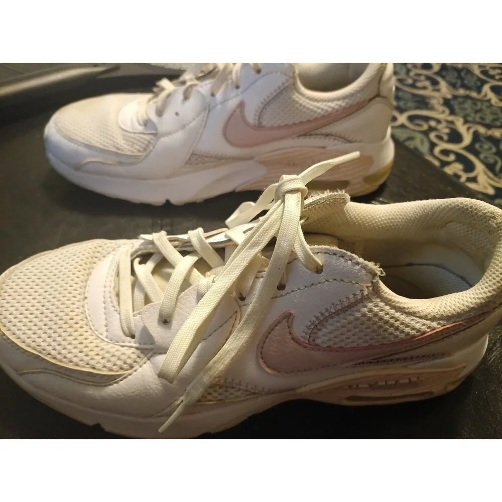 Nike Air Max Excee Womens Size 7.5 White Pink Casual Shoes Sneakers CD5432-117